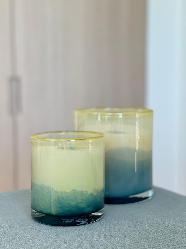 Scented candle cylinder with green to ochre design - Ø 14x15cm - 3 - int. cot. - p/2