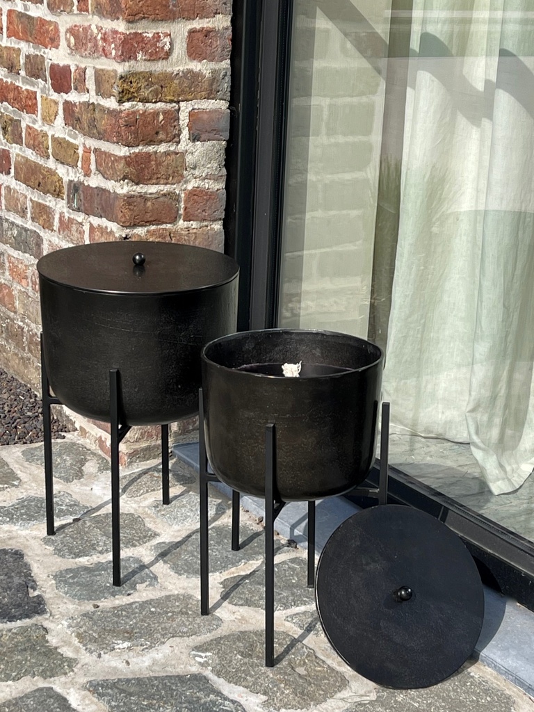 Pot with lid in  bronze antique on stand - small Ø 24 x 19 cm / h.40 cm - 1 - ext. cot. - p/1/1