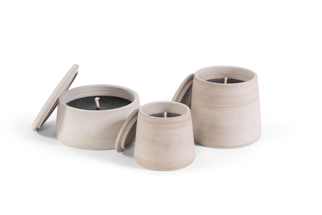 Grey terracotta scented (Lavender / Rosemary / Pine) outdoor candle - Conical with cover in Black Giftbox - Ø 23x12cm - 1 ext. cot. - p /2